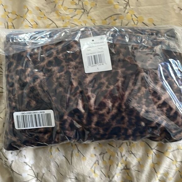 NWT Good American DayNight Wrap Dress in Sepia Leopard size 1 (small) - Picture 6 of 9